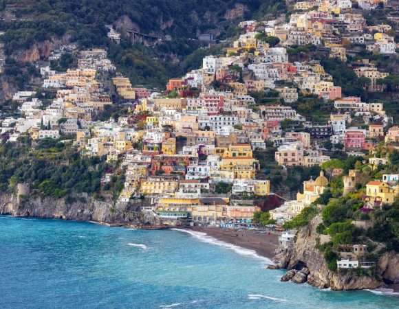 Live webcams of the Amalfi Coast: a way to admire the beauty of the Divina