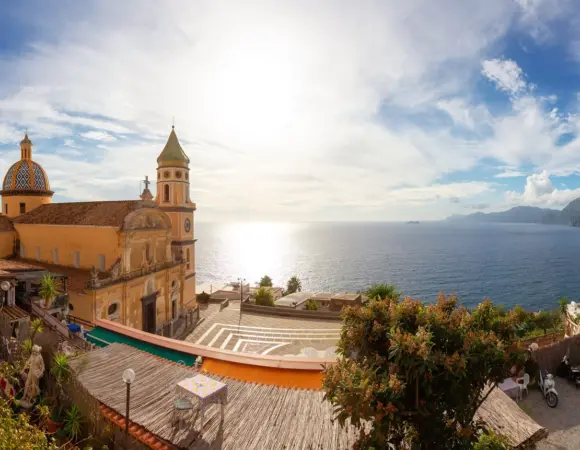 Praiano, la storia tra mare e cielo