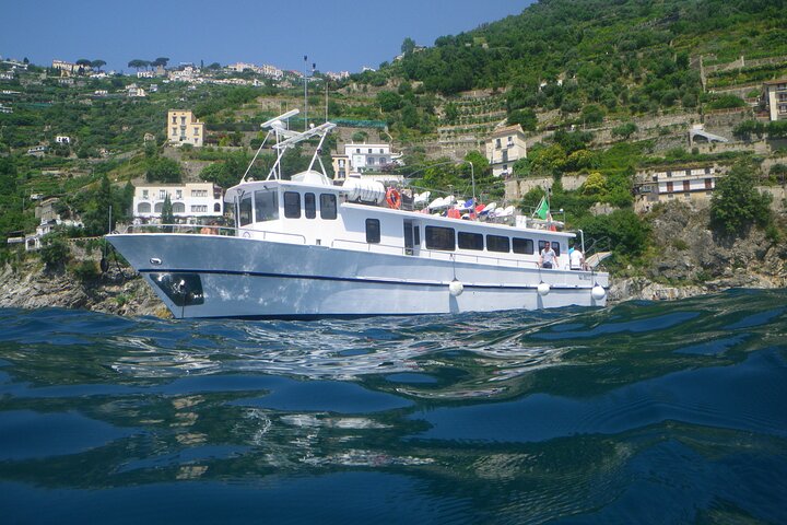 Motorboat Euphoria Tour Salerno Amalfi Coast