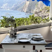 Ristorante con Vista su Positano dal ristorante La Gavitella a praiano