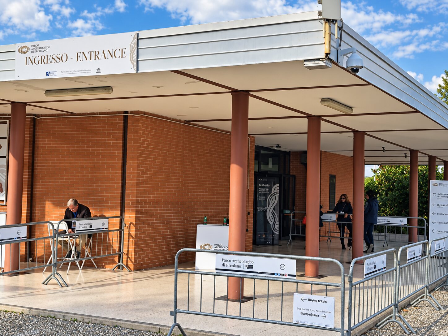 Ingresso del Parco Archeologico di Ercolano e punto di accesso per i visitatori