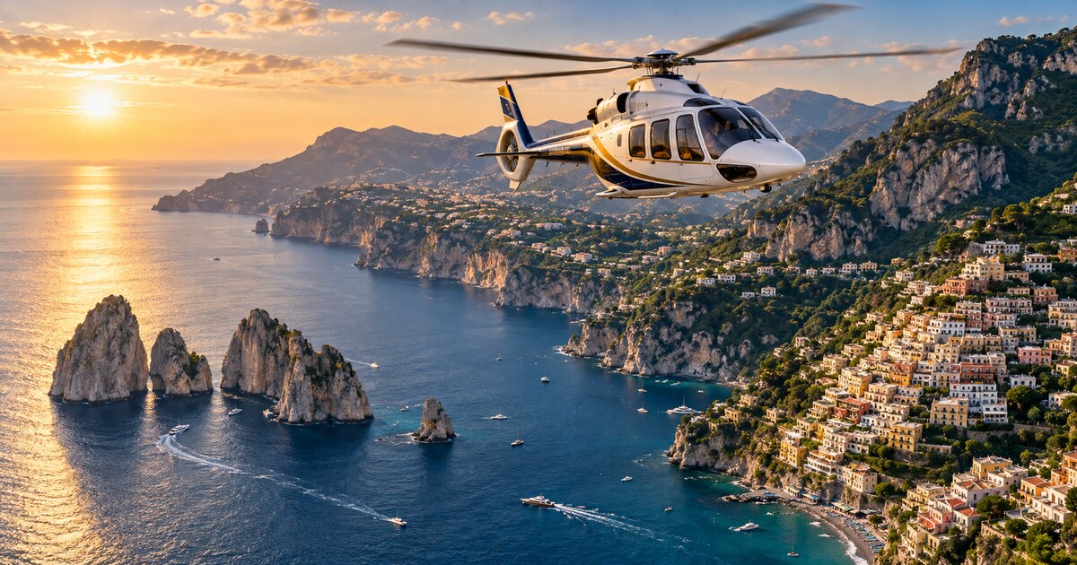 Elicottero privato sopra Capri e Positano durante un tour panoramico